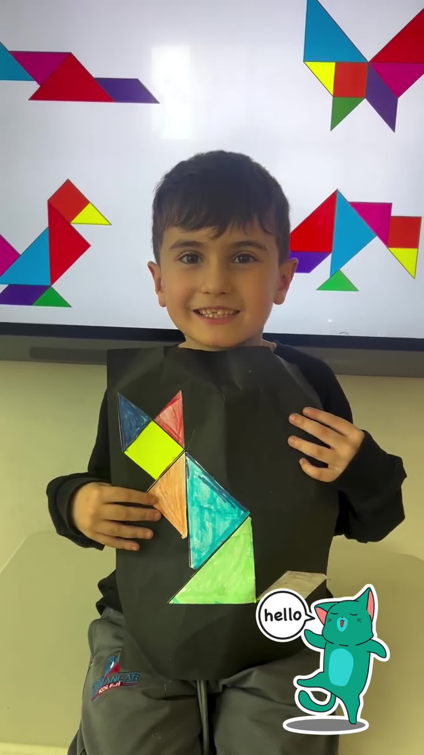 1. Sınıf Öğrencileriyle Tangram ve İngilizce Sunum Projesi