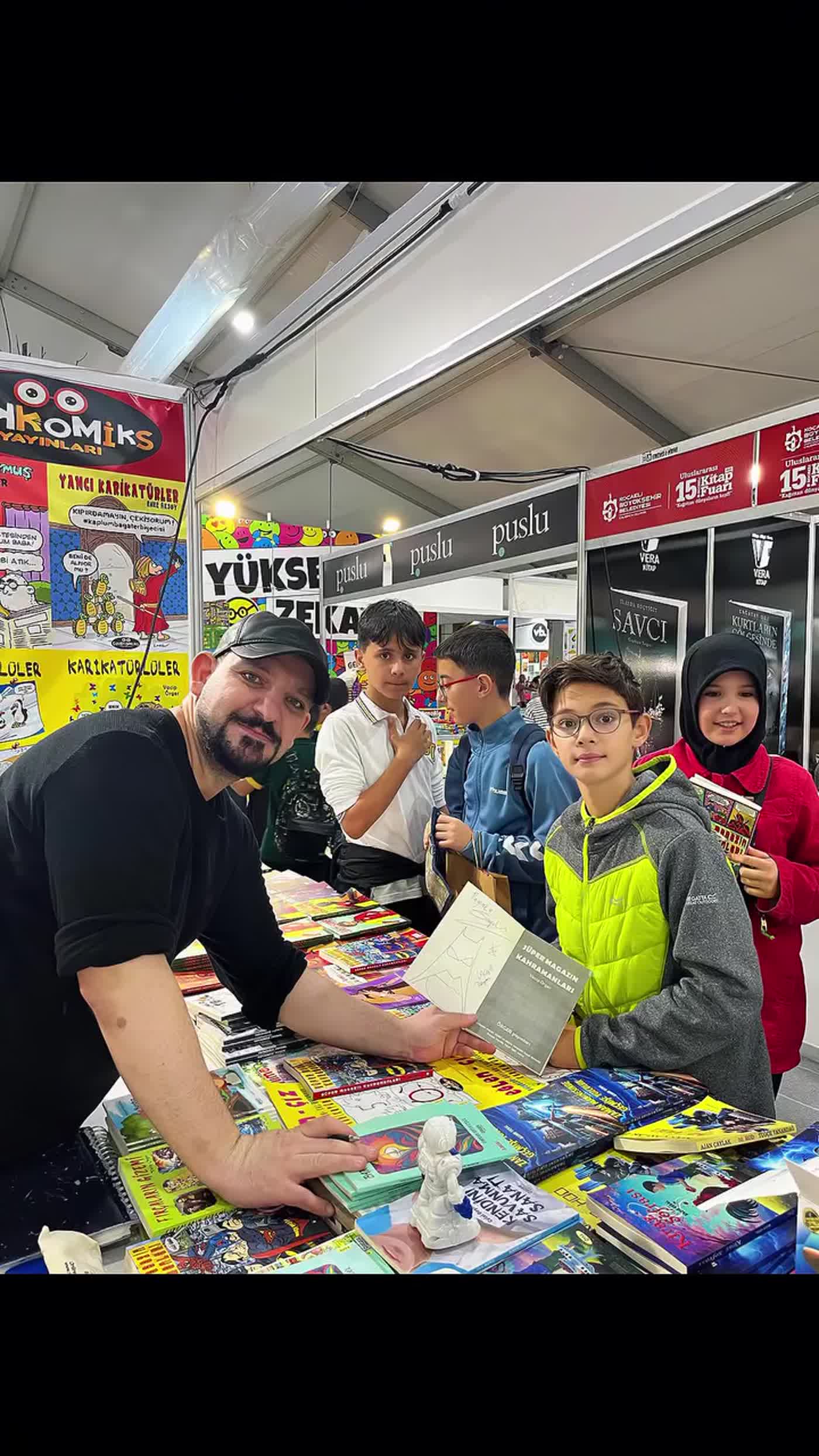 Ortaokul Öğrencilerimiz Kocaeli Uluslararası Kitap Fuarı'nda