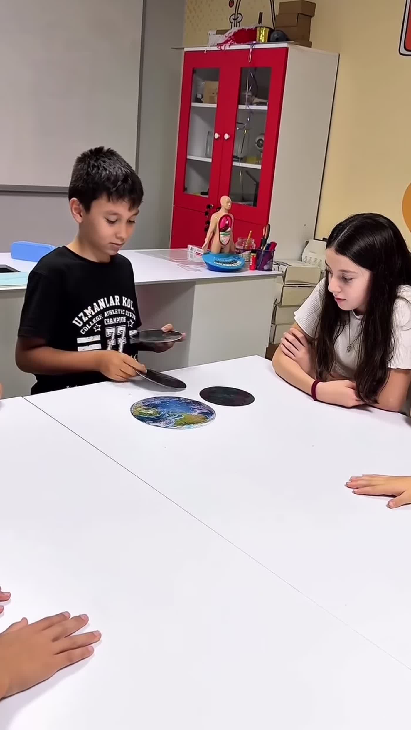5. Sınıf Fen: Ay'ın Evreleri Konusunu Pekiştirme Çalışması